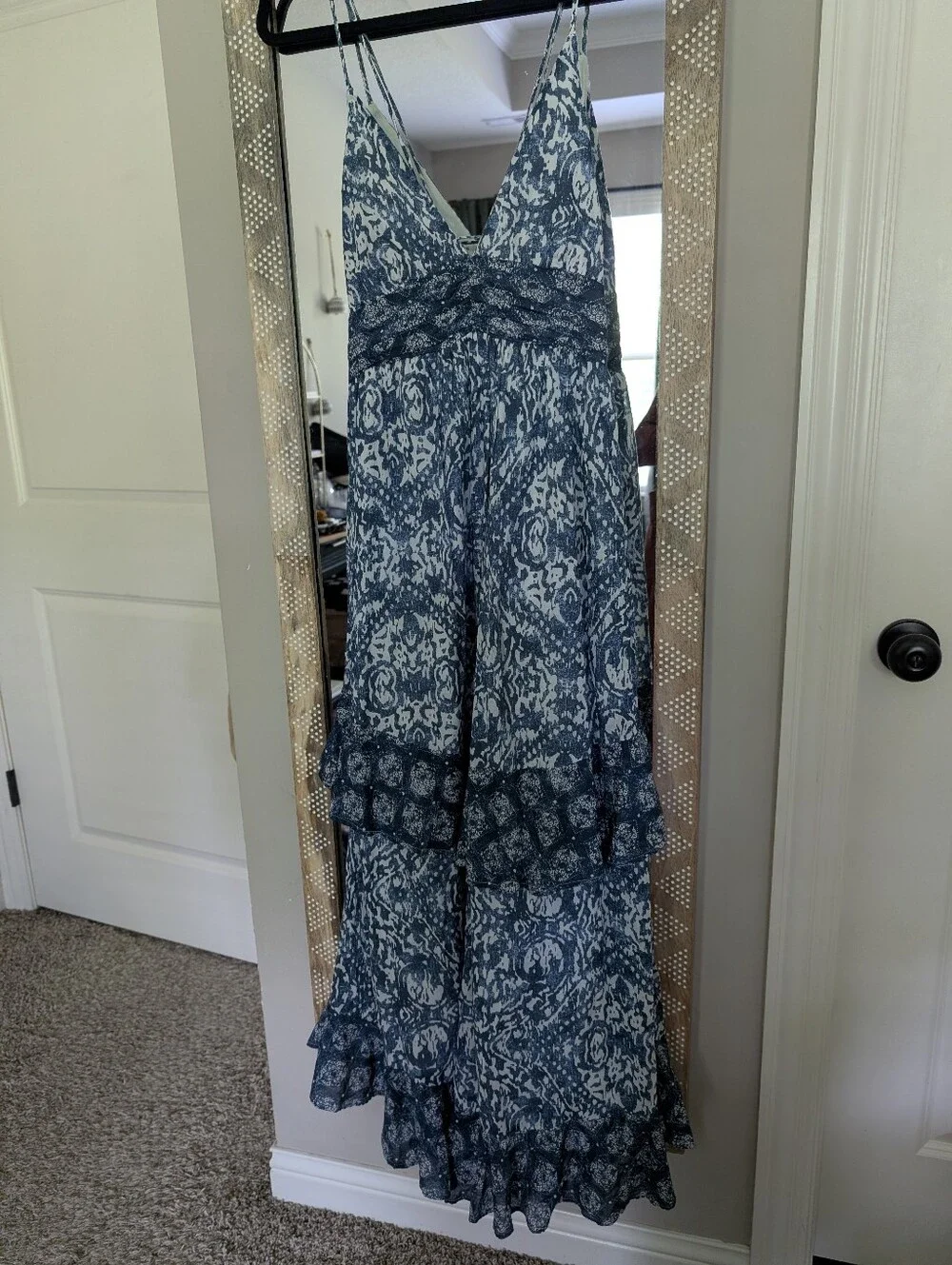 Ambercombie + Fitch Tiered Maxi Dress Sz Small
